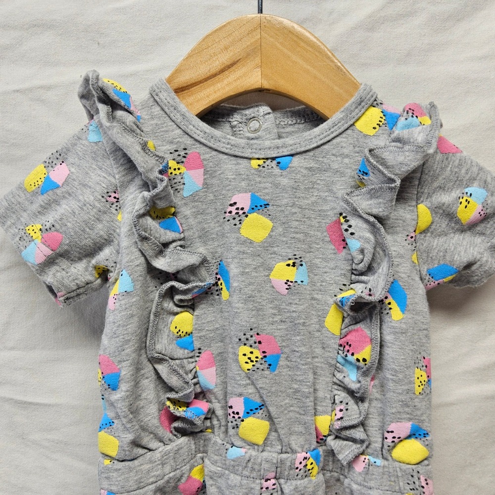 Rosie Pope Jumpsuit Baby 3-6M Gray Ruffle Abstract Print Snap Romper Long Pant